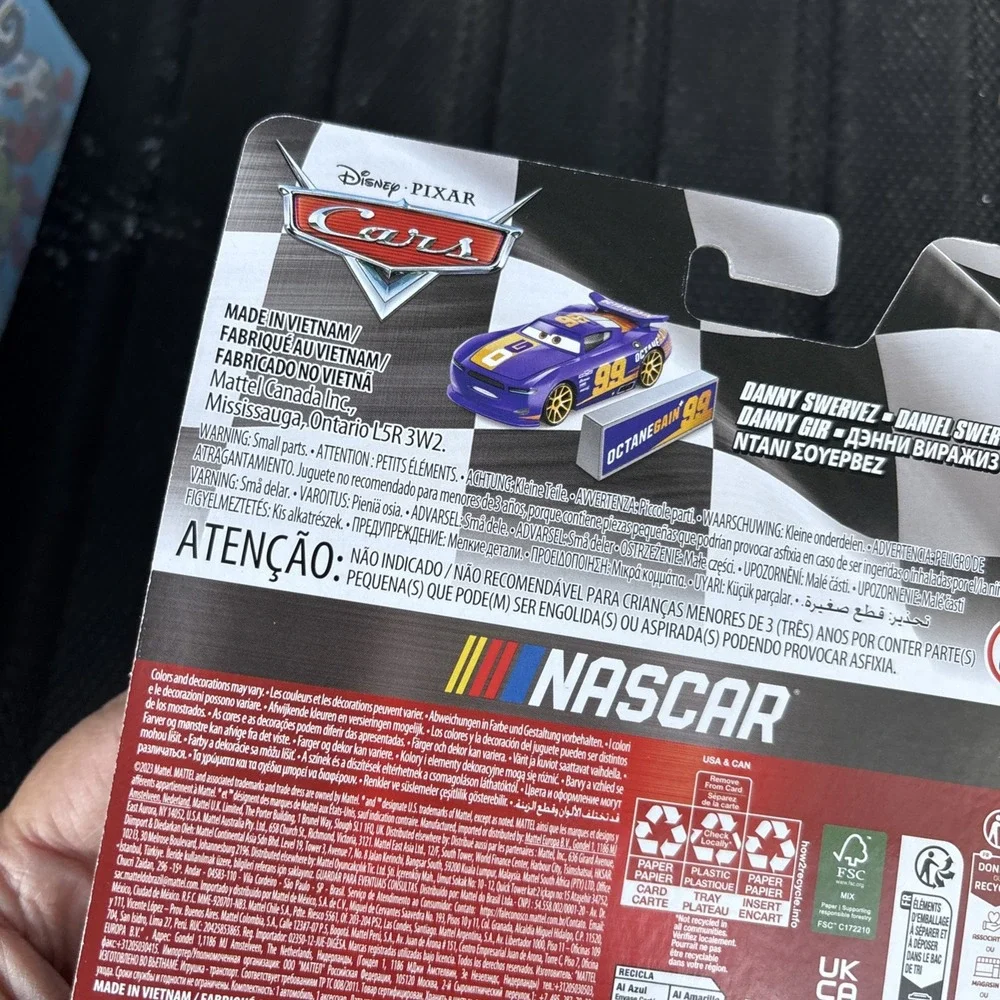 DISNEY PIXAR CARS NASCAR SERIES DANNY SWERVEZ OCTANE GAIN METAL 2024